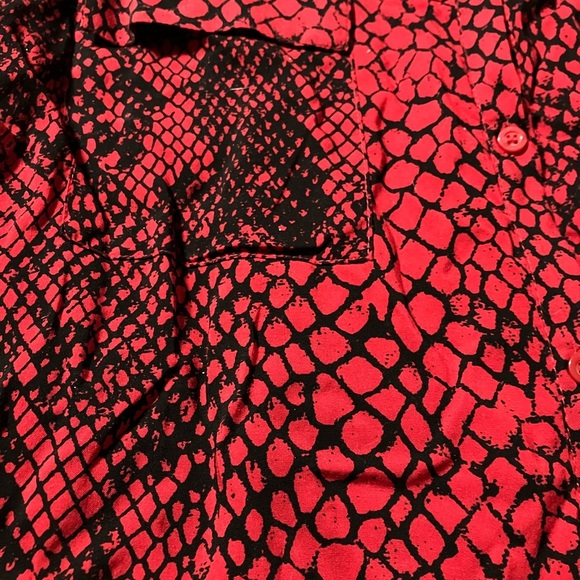 a.n.a Red and Black Notched Collar Cut Out Top - Picture 3 of 10